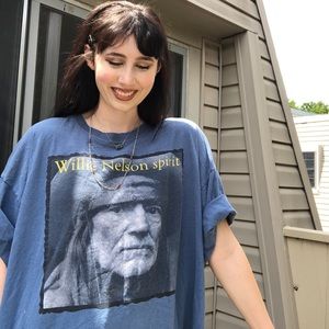 OVERSIZED COMFY Willie Nelson Spirit
